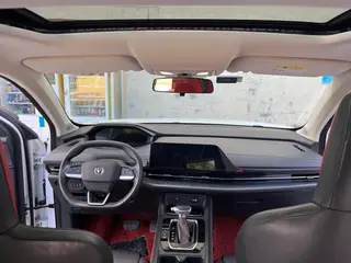 Changan CS55 PLUS 2021 Versión de la ballena azul 1.5T DCT Acabado premium interior foto 20 Changan CS55 PLUS 2021 Versión de la ballena azul 1.5T DCT Acabado premium interior foto 20