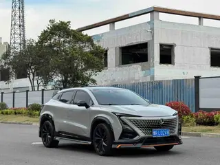 Changan UNI-T 2021 1.5T Versión deportiva Modelo insignia exterior foto 3 Changan UNI-T 2021 1.5T Versión deportiva Modelo insignia exterior foto 3