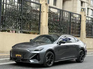 Changan UNI-V 2023 1.5T Premium Trim