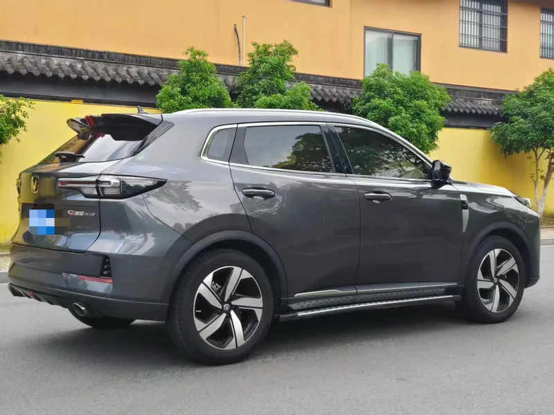 Changan CS55 PLUS 2024 Third generation 1.5T DCT Premium Trim interior photo 7 Changan CS55 PLUS 2024 Third generation 1.5T DCT Premium Trim interior photo 7