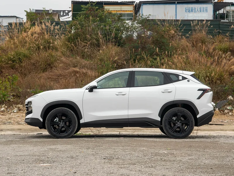 Jetour Dasheng 2026 Молодежное издание 1.5T 6DCT Роскошная версия экстерьер фото 4 Jetour Dasheng 2026 Молодежное издание 1.5T 6DCT Роскошная версия экстерьер фото 4