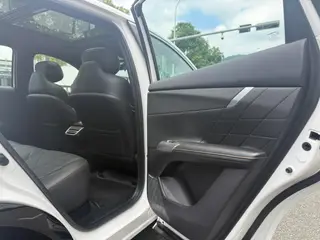 Changan CS75 PLUS 2025 Fourth generation Ultra 2.0T New Blue Whale Wisdom Zhiqing Type interior photo 17