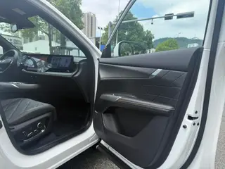 Changan CS75 PLUS 2025 Fourth generation Ultra 2.0T New Blue Whale Wisdom Zhiqing Type interior photo 18