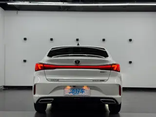 Changan Eado 2023 PLUS Enjoyment Edition Blue whale NE 1.4T GDI DCT Premium Trim interior photo 14 Changan Eado 2023 PLUS Enjoyment Edition Blue whale NE 1.4T GDI DCT Premium Trim interior photo 14