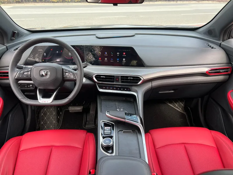 Changan UNI-T 2022 1.5T Sports version Flagship interior photo 12 Changan UNI-T 2022 1.5T Sports version Flagship interior photo 12