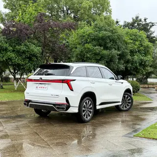 Changan CS75 PLUS 2024 Tercera generación Edición campeona 1.5T Conducción inteligente automática exterior foto 7 Changan CS75 PLUS 2024 Tercera generación Edición campeona 1.5T Conducción inteligente automática exterior foto 7