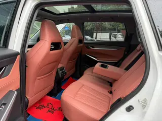 Changan CS75 PLUS 2024 Tercera generación Edición campeona 1.5T Conducción inteligente automática interior foto 15 Changan CS75 PLUS 2024 Tercera generación Edición campeona 1.5T Conducción inteligente automática interior foto 15