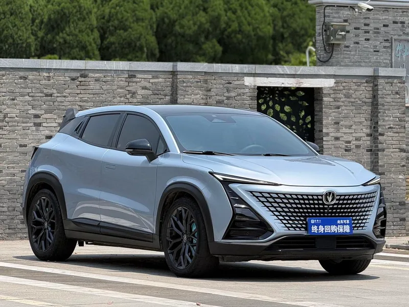 Changan UNI-T 2022 2.0T Premium Trim exterior photo 3 Changan UNI-T 2022 2.0T Premium Trim exterior photo 3