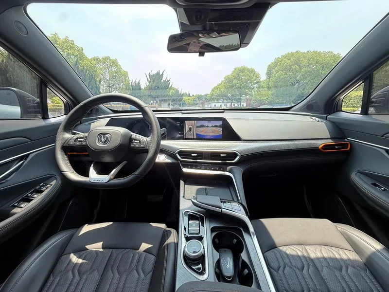 Changan UNI-T 2022 2.0T Premium Trim interior photo 10 Changan UNI-T 2022 2.0T Premium Trim interior photo 10