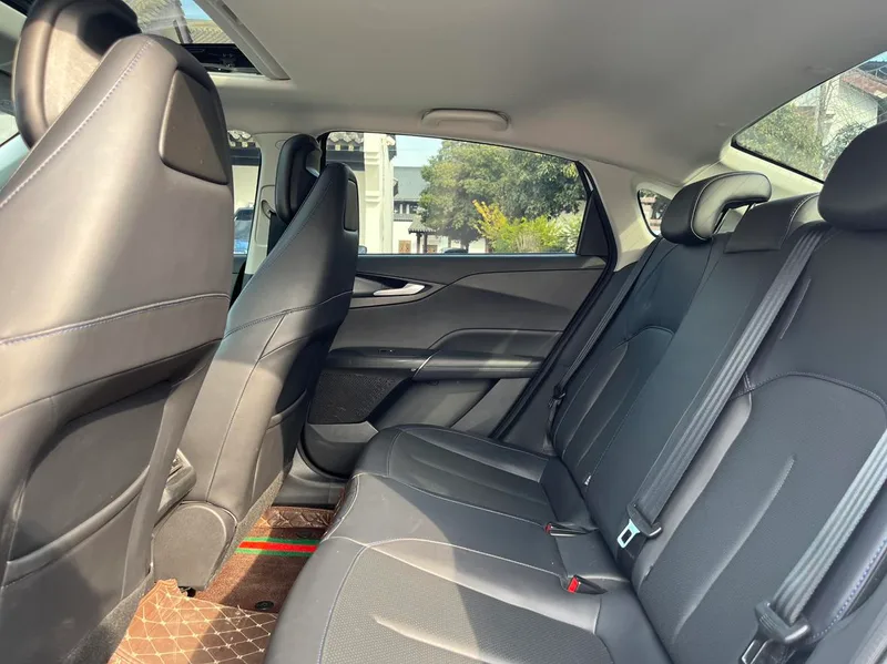 Changan Lamore 2023 1.5T GDI Auto Enjoy Edition interior photo 13 Changan Lamore 2023 1.5T GDI Auto Enjoy Edition interior photo 13