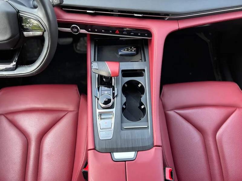 Changan CS75 PLUS 2022 2.0T Buque insignia automático interior foto 18 Changan CS75 PLUS 2022 2.0T Buque insignia automático interior foto 18