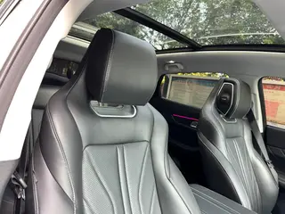Changan UNI-K 2023 2.0T Tipo de placer interior foto 15 Changan UNI-K 2023 2.0T Tipo de placer interior foto 15