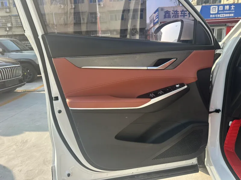 Changan CS75 PLUS 2023 Third generation 1.5T Automatic Deluxe interior photo 14