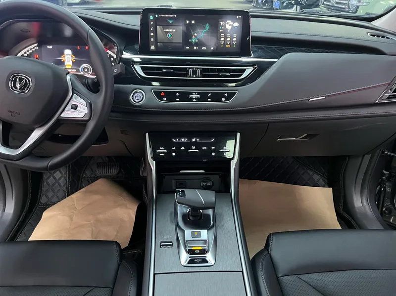 Changan CS75 2024 Enjoyment Edition 1.5T DCT Premium Trim interior photo 14 Changan CS75 2024 Enjoyment Edition 1.5T DCT Premium Trim interior photo 14