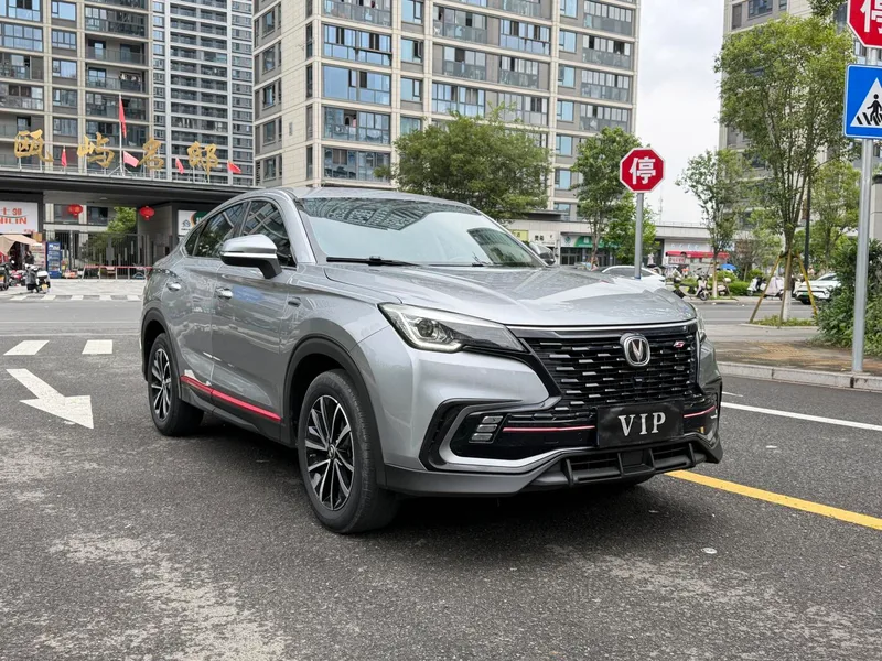 Changan CS85 COUPE 2021 1.5T DCT Elite-type exterior photo 3 Changan CS85 COUPE 2021 1.5T DCT Elite-type exterior photo 3