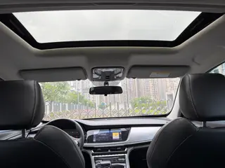 Changan CS85 COUPE 2021 1.5T DCT Elite-type interior photo 19 Changan CS85 COUPE 2021 1.5T DCT Elite-type interior photo 19
