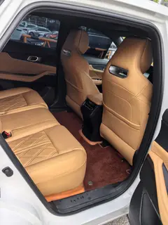Changan UNI-K 2023 2.0T Yuelai type interior photo 10 Changan UNI-K 2023 2.0T Yuelai type interior photo 10