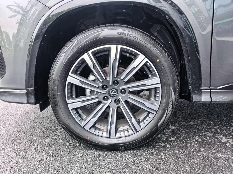 Changan CS75 PLUS 2025 Fourth generation 1.5T New Blue Whale Wisdom Enjoy exterior photo 5 Changan CS75 PLUS 2025 Fourth generation 1.5T New Blue Whale Wisdom Enjoy exterior photo 5