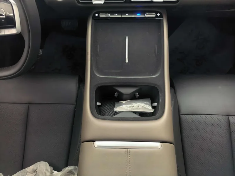 Changan CS55 PLUS 2026 Fourth generation New Blue Whale 1.5T Leading Type interior photo 13 Changan CS55 PLUS 2026 Fourth generation New Blue Whale 1.5T Leading Type interior photo 13