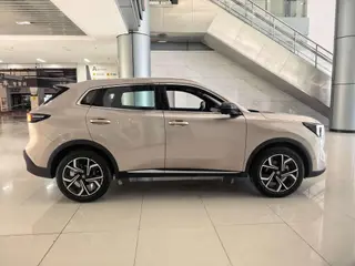 Changan CS55 PLUS 2026 Fourth generation New Blue Whale 1.5T Leading Type interior photo 19 Changan CS55 PLUS 2026 Fourth generation New Blue Whale 1.5T Leading Type interior photo 19