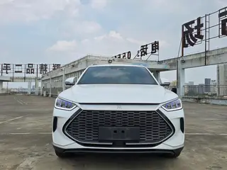 BYD Song PLUS DM 2021 DM-i 110KM Флагман с двумя приводами PLUS экстерьер фото 2 BYD Song PLUS DM 2021 DM-i 110KM Флагман с двумя приводами PLUS экстерьер фото 2
