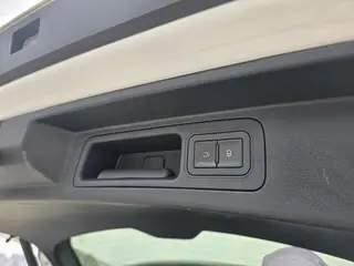 BYD Song PLUS DM 2021 DM-i 110KM Флагман с двумя приводами PLUS экстерьер фото 7 BYD Song PLUS DM 2021 DM-i 110KM Флагман с двумя приводами PLUS экстерьер фото 7