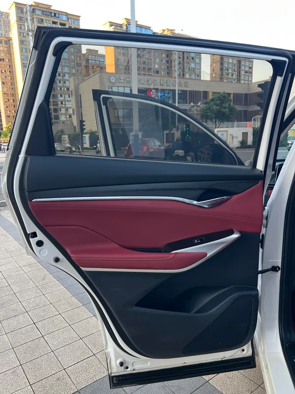 Changan CS75 PLUS 2021 2.0T Automatic pilot type interior photo 13 Changan CS75 PLUS 2021 2.0T Automatic pilot type interior photo 13