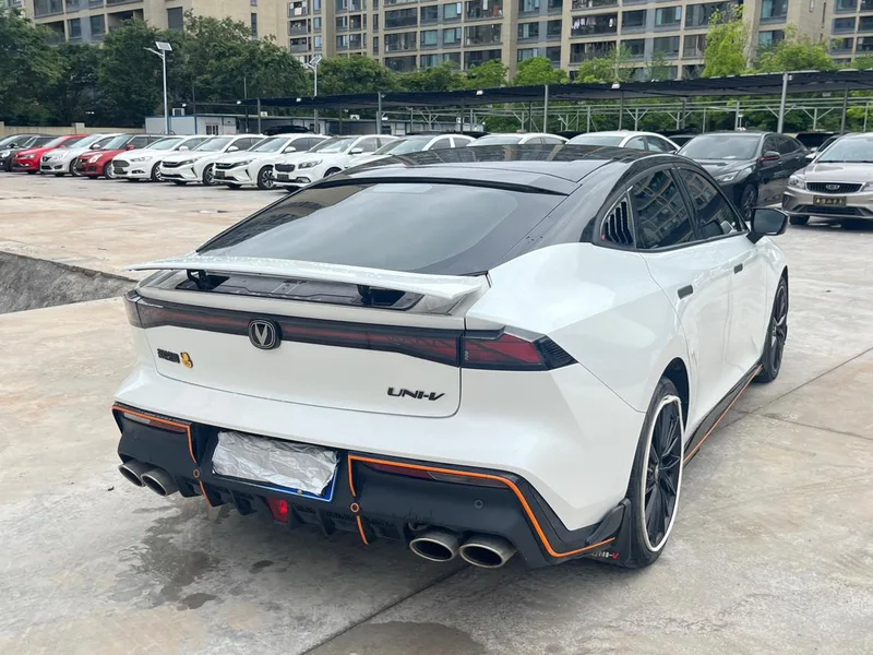 Changan UNI-V 2022 1.5T Sports version exterior photo 6 Changan UNI-V 2022 1.5T Sports version exterior photo 6