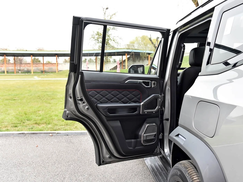 Jetour T2 2026 2.0TD XWD Discover interior foto 16 Jetour T2 2026 2.0TD XWD Discover interior foto 16