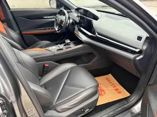 Changan UNI-V 2022 1.5T Premium Trim interior photo 11 Changan UNI-V 2022 1.5T Premium Trim interior photo 11