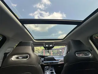 Changan UNI-K 2021 2.0T Premium Trim interior photo 13 Changan UNI-K 2021 2.0T Premium Trim interior photo 13