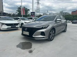Changan Eado 2020 PLUS Ballena azul NE 1.4T GDI Buque insignia automático