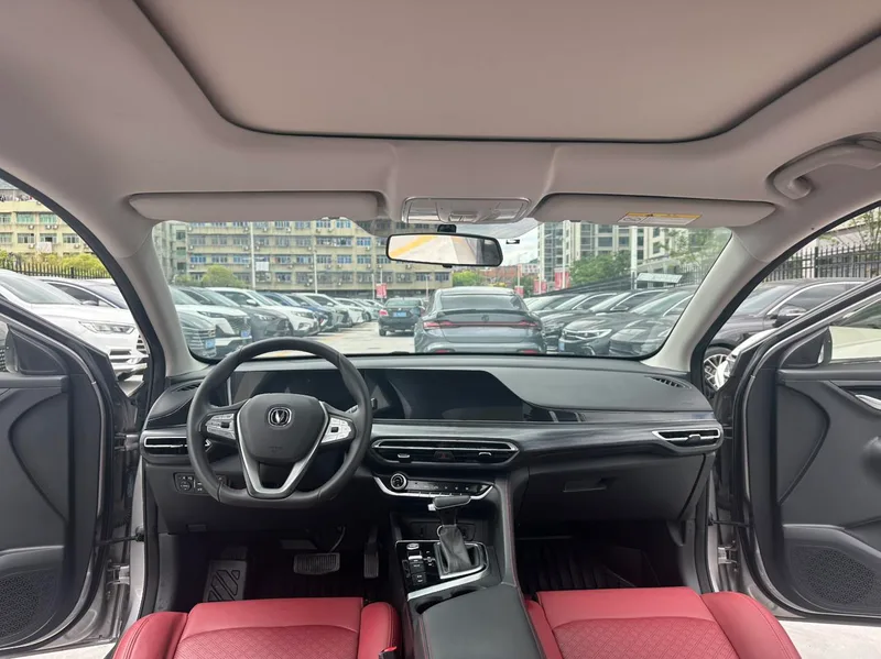 Changan Eado 2020 PLUS Ballena azul NE 1.4T GDI Buque insignia automático interior foto 11 Changan Eado 2020 PLUS Ballena azul NE 1.4T GDI Buque insignia automático interior foto 11