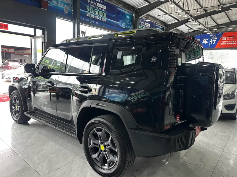 Jetour T2 2023 2.0TD Four-wheel drive Time travel interior photo 16 Jetour T2 2023 2.0TD Four-wheel drive Time travel interior photo 16