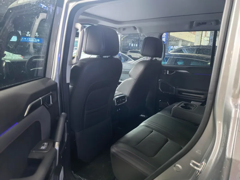 Jetour T2 2023 2.0TD Four-wheel drive Time travel PRO interior photo 12 Jetour T2 2023 2.0TD Four-wheel drive Time travel PRO interior photo 12