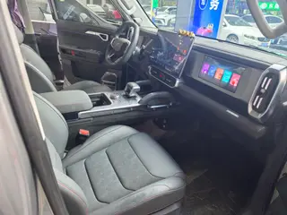 Jetour T2 2023 2.0TD Four-wheel drive Time travel PRO interior photo 13 Jetour T2 2023 2.0TD Four-wheel drive Time travel PRO interior photo 13