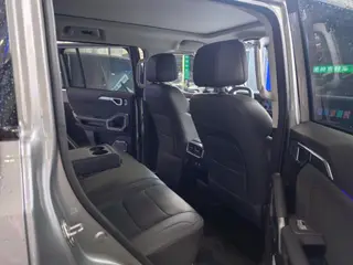 Jetour T2 2023 2.0TD Four-wheel drive Time travel PRO interior photo 14 Jetour T2 2023 2.0TD Four-wheel drive Time travel PRO interior photo 14