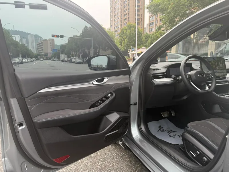 Geely Preface 2026 2.0T Oriente Yao Edición Mochizuki exterior foto 10