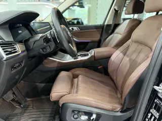 BMW X5 2021 Reforma xDrive40i Tipo de lujo M Conjunto deportivo exterior foto 7 BMW X5 2021 Reforma xDrive40i Tipo de lujo M Conjunto deportivo exterior foto 7
