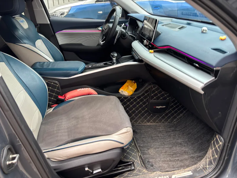 Geely Preface 2021 2.0T Finition premium intérieur photo 7