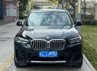 BMW X3 2022 Restyling xDrive25i M Sports suit exterior photo 2 BMW X3 2022 Restyling xDrive25i M Sports suit exterior photo 2