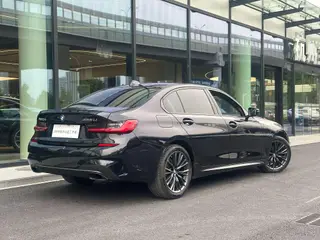 BMW 3 Series 2021 Deuxième lifting 325Li M Set de nuit de sport extérieur photo 6 BMW 3 Series 2021 Deuxième lifting 325Li M Set de nuit de sport extérieur photo 6