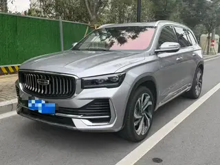 Geely Monjaro 2024 2.0TD Version Skyrim automatique à deux roues motrices de Gaogong