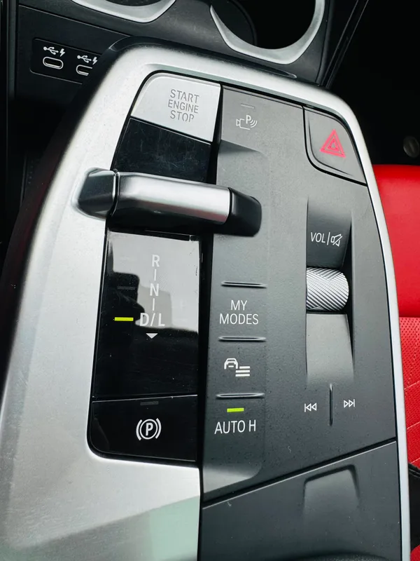BMW X1 2023 sDrive25Li M Sports suit interior photo 13 BMW X1 2023 sDrive25Li M Sports suit interior photo 13
