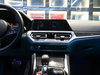 BMW M4 2022 M4 Coupe Thunder Edition interior photo 15 BMW M4 2022 M4 Coupe Thunder Edition interior photo 15
