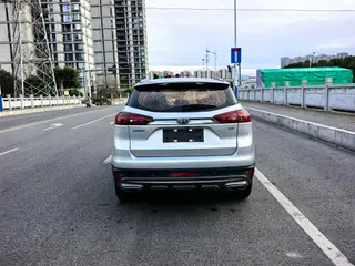Geely Boyue 2018 1.8TD Tipo Zhiya de tracción automática en dos ruedas exterior foto 5