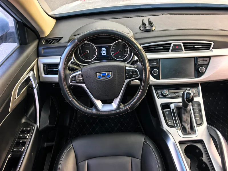 Geely Boyue 2018 1.8TD Tipo Zhiya de tracción automática en dos ruedas exterior foto 7