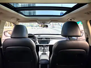 Geely Boyue 2018 1.8TD Tipo Zhiya de tracción automática en dos ruedas interior foto 8