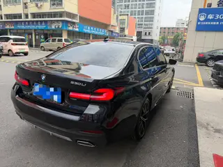 BMW 5 Series 2021 530Li Премиум-класса M Спортивный костюм экстерьер фото 5