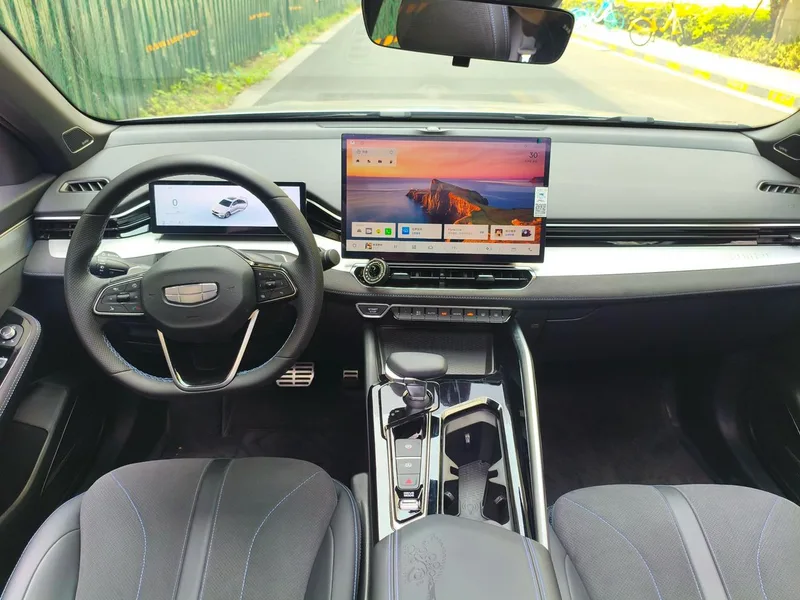 Geely Preface 2025 2.0T Oriente Yao Versión estrella interior foto 12 Geely Preface 2025 2.0T Oriente Yao Versión estrella interior foto 12